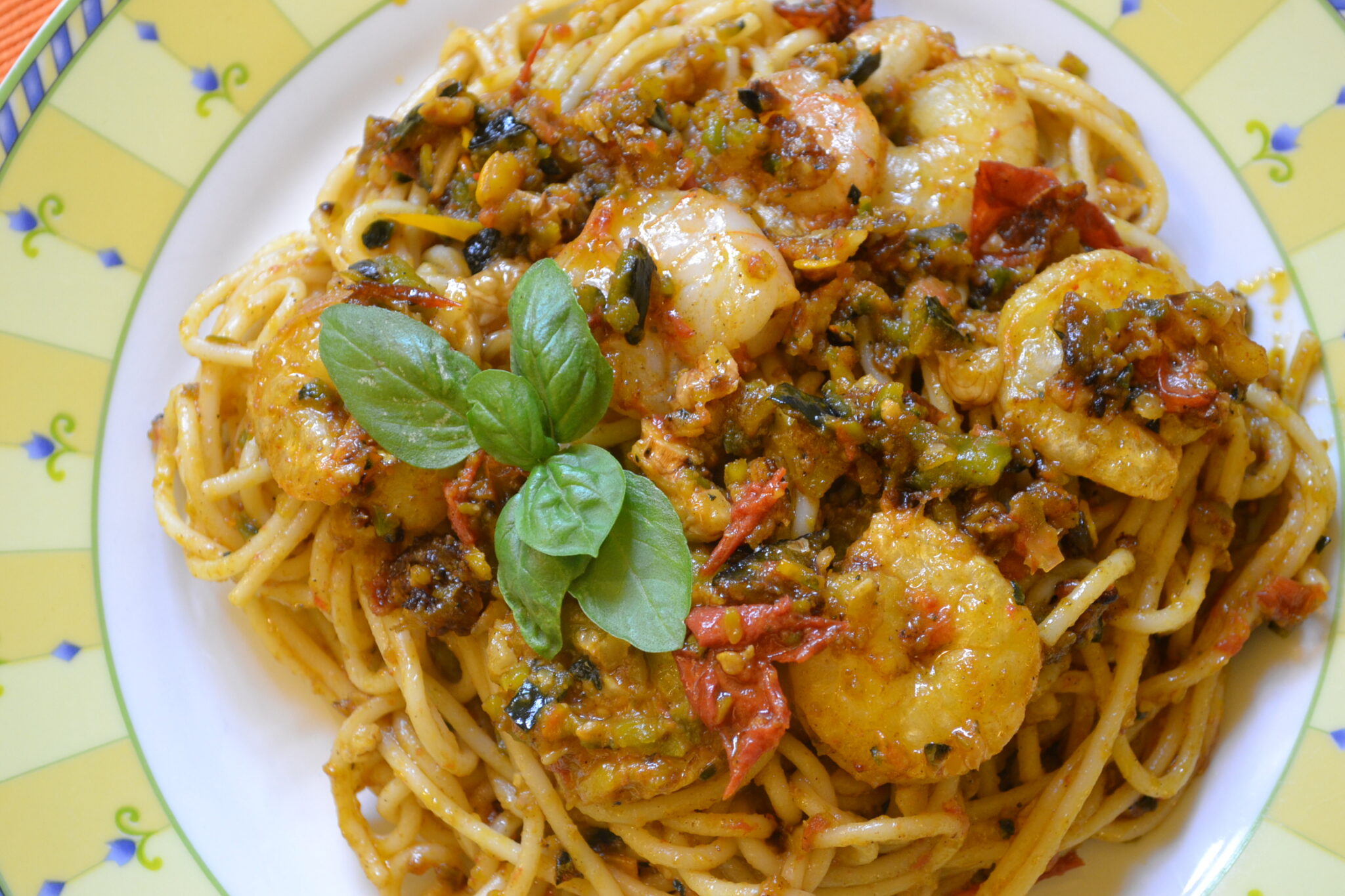 Hokkaido Tomaten Ragout als Nudelsauce - kochwerk